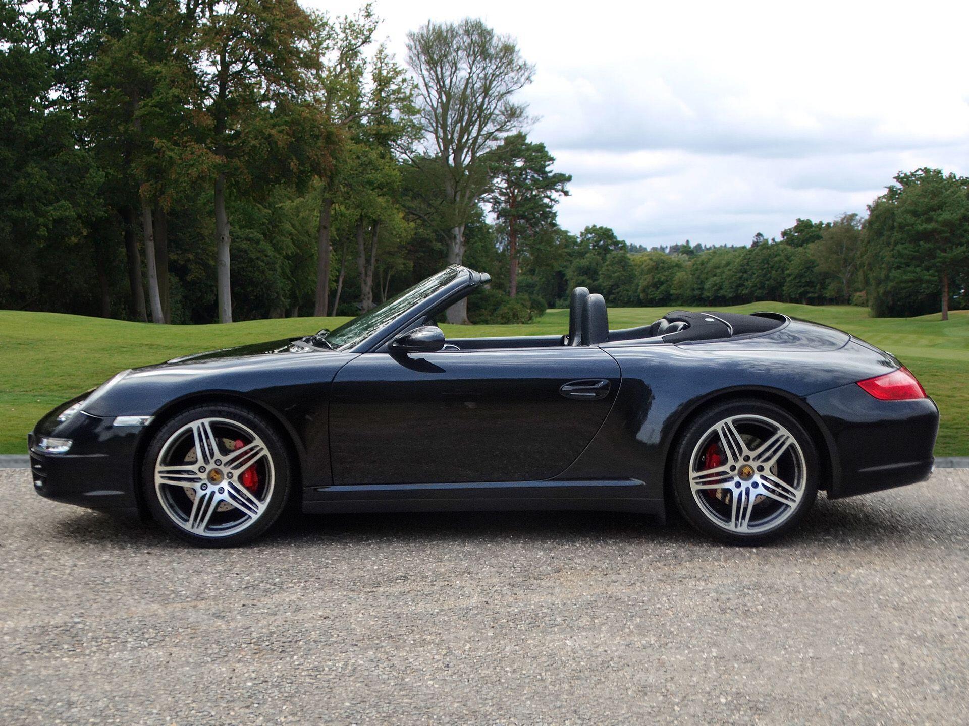 Porsche 911 3.8 997 Carrera 4S Cabriolet 2dr Petrol Tiptronic S AWD (286 g/km, 350 bhp) — photo 2