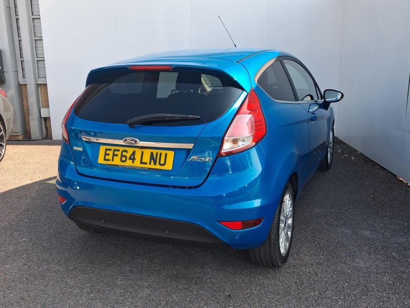 Ford Fiesta Photo at-d7d18e7548de4b1ebf85d417c052d033.jpg