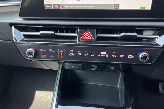 Kia Niro Photo at-d7d28f9d061f462ba2b173a86de9b2c6.jpg