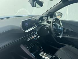 Peugeot 2008 Photo 9