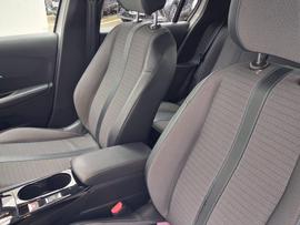 Peugeot E-208 Photo 22