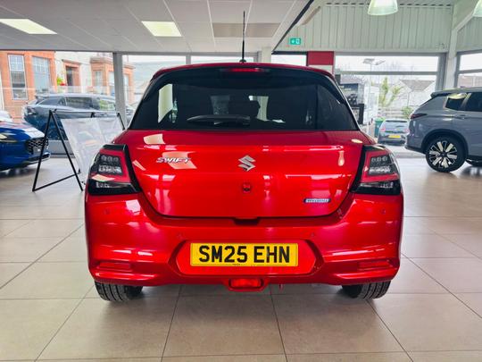 Suzuki Swift Photo at-d8149294b95e4e2391f29c4a10a5e63f.jpg