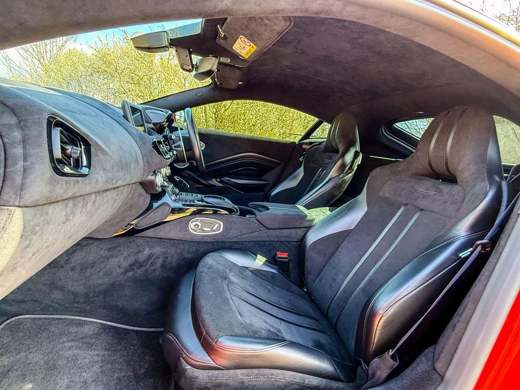Used Aston Martin Vantage NU69YBA 13
