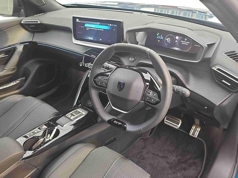 Used Peugeot E-2008 202602109822543 4