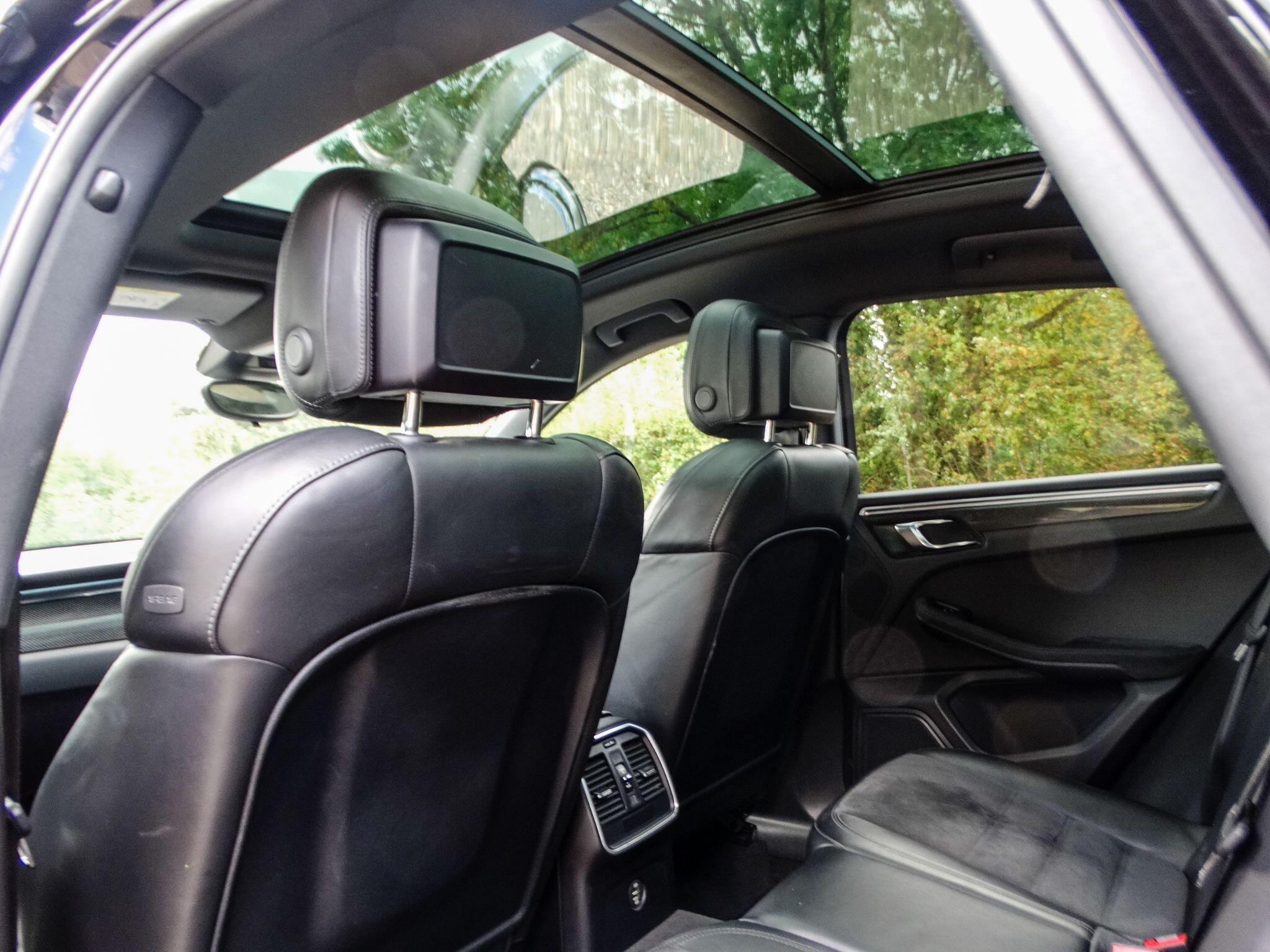 Porsche Macan 3.0T V6 GTS PDK 4WD Euro 6 (s/s) 5dr — photo 14