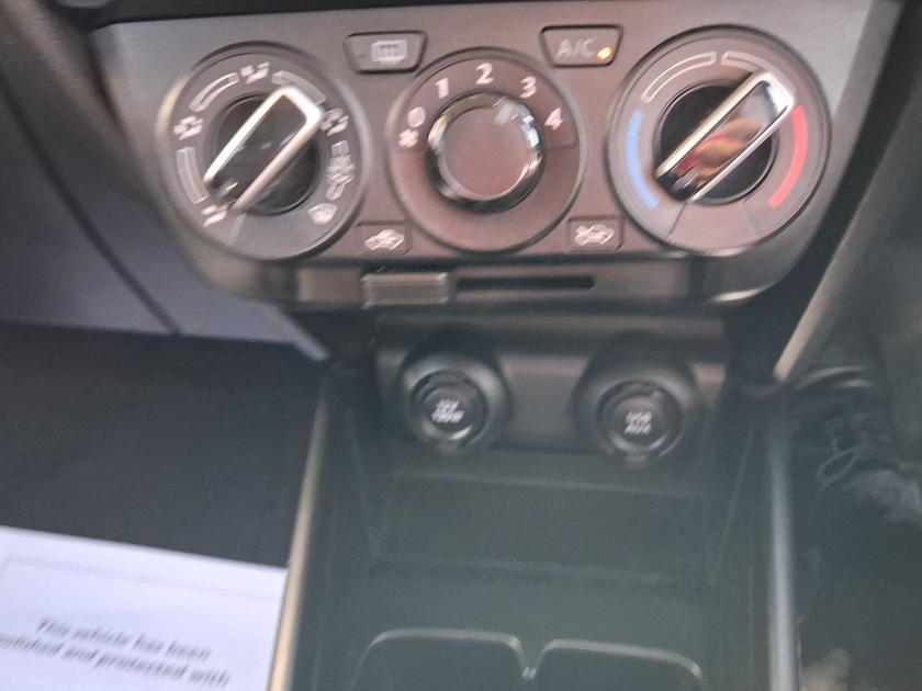 Suzuki Swift Photo at-d8a06b993a734a919b9b695a6a1ed684.jpg