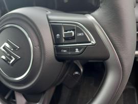 Suzuki SWIFT Photo 23