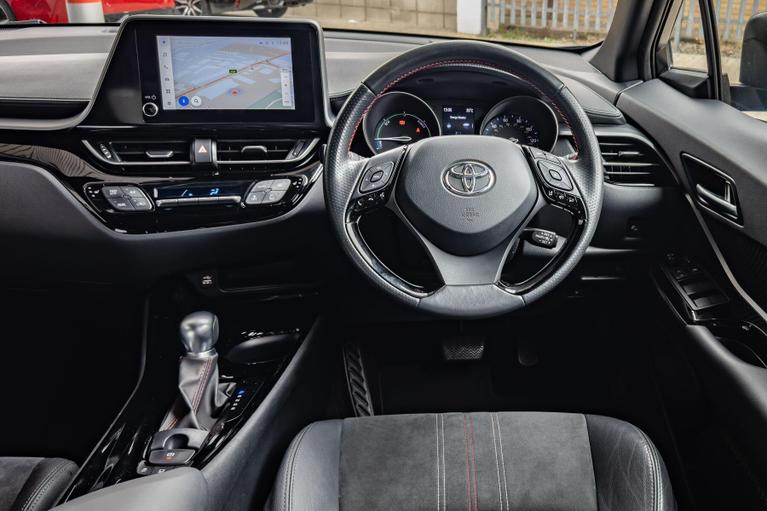 Used Toyota C-HR WN22VEH 27