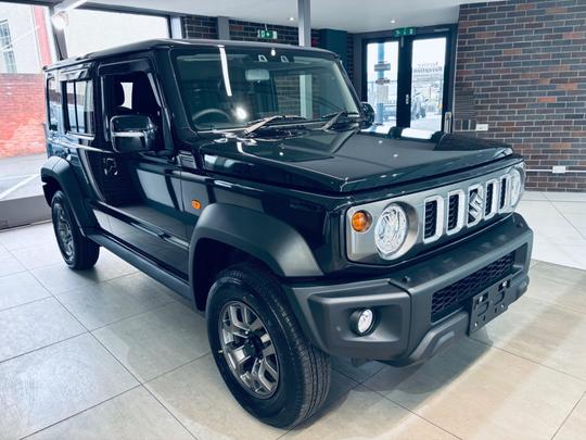 Suzuki Jimny Photo at-d8fbcda653dd479cacc656f61d471297.jpg
