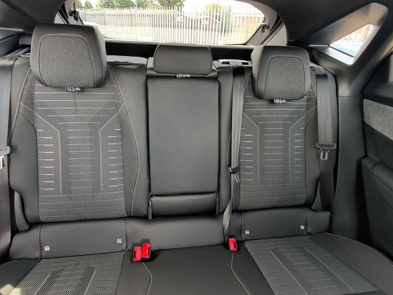 Used Peugeot E-3008 202610106867851 16