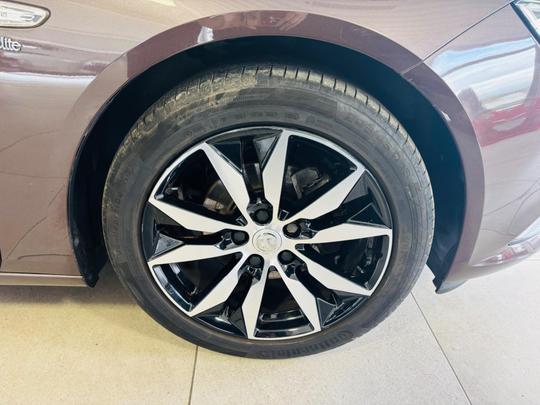 Vauxhall Insignia Photo at-d9300c43391947c6b4841744c56f2b88.jpg