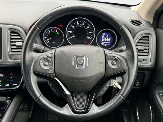 Honda HR-V Photo at-d94ba76a3b26432daf35c833b4326cf5.jpg