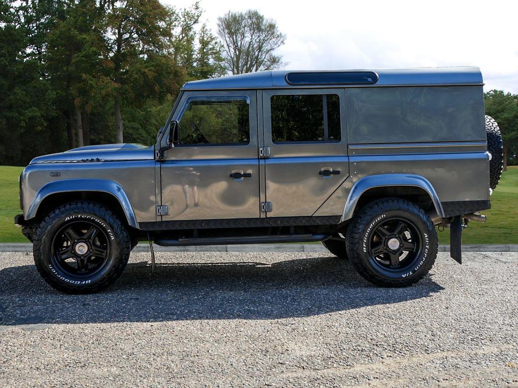 Used Land Rover Defender 110 AYZ2301 2