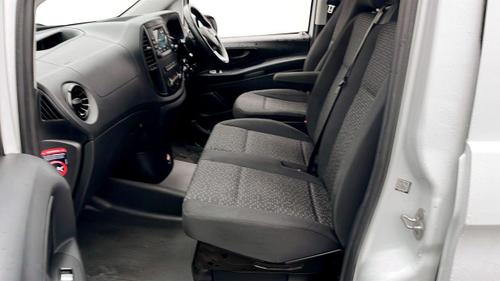 Mercedes-Benz Vito Photo at-d97a648c4459409598e1a23ccc632ca7.jpg