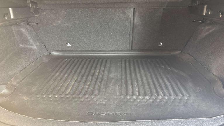 Used Nissan Qashqai KV72BVT 8