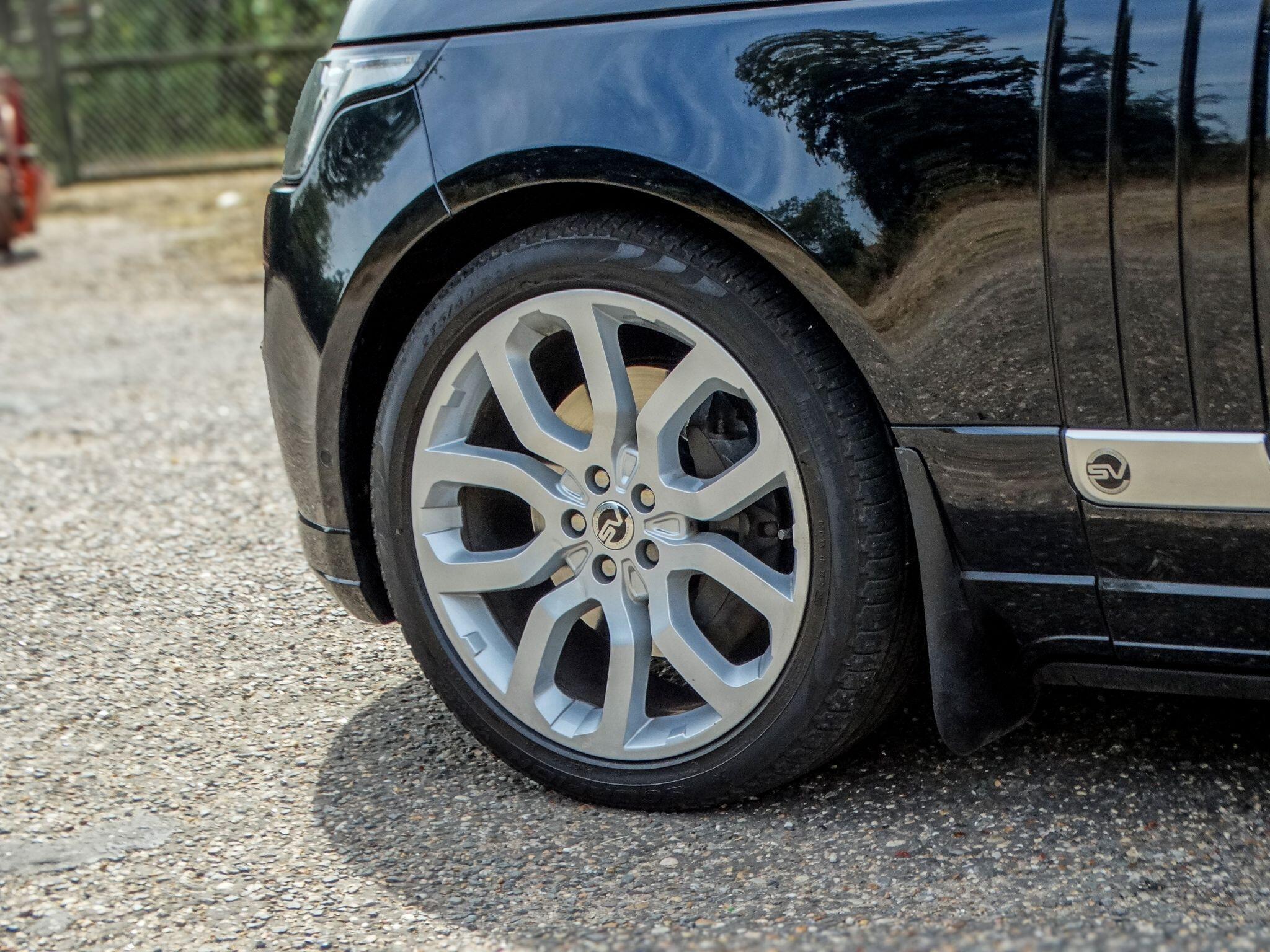Land Rover Range Rover 4.4 SD V8 Autobiography Auto 4WD Euro 6 (s/s) 5dr — photo 5
