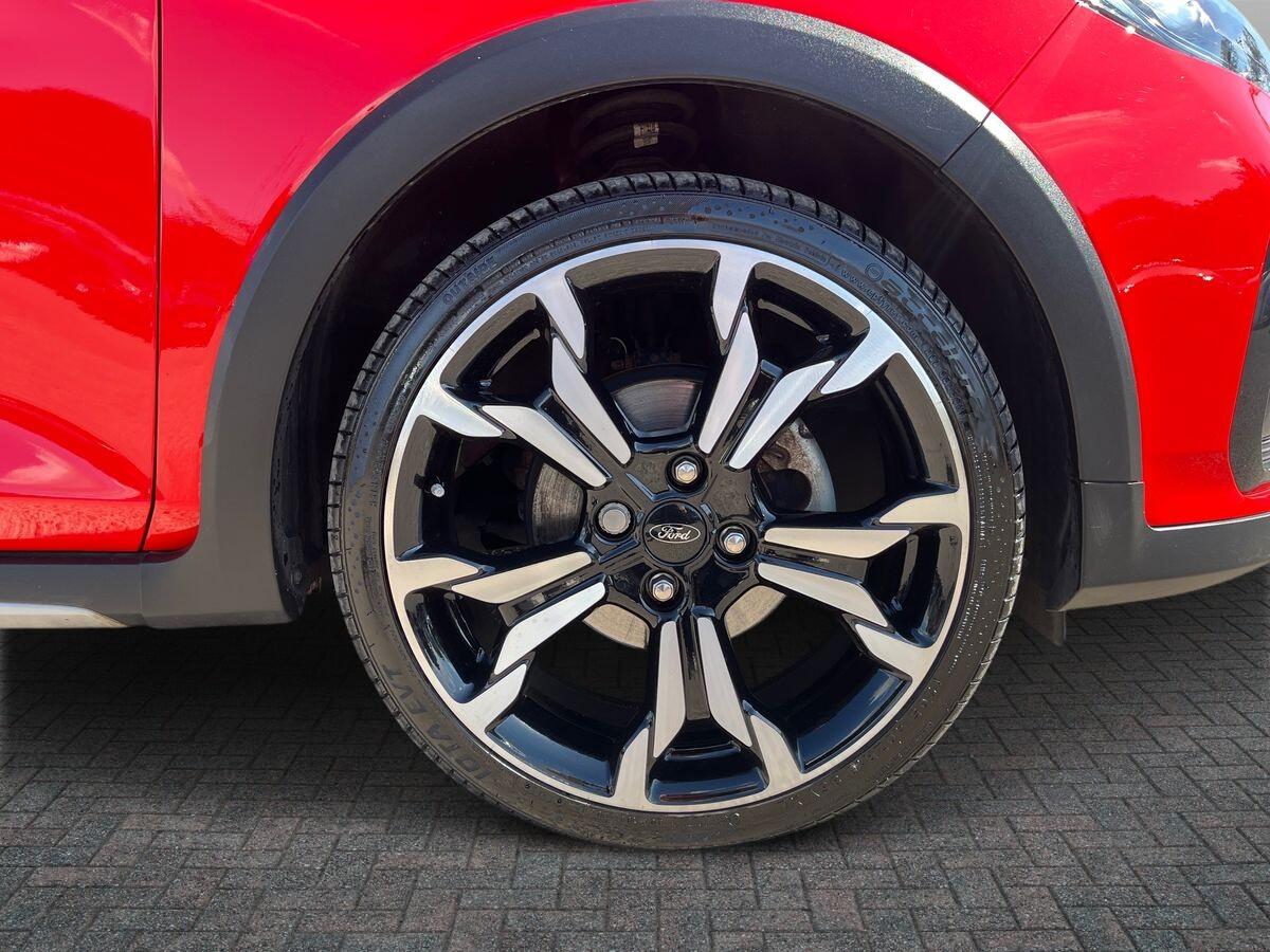 Ford Fiesta Photo 8