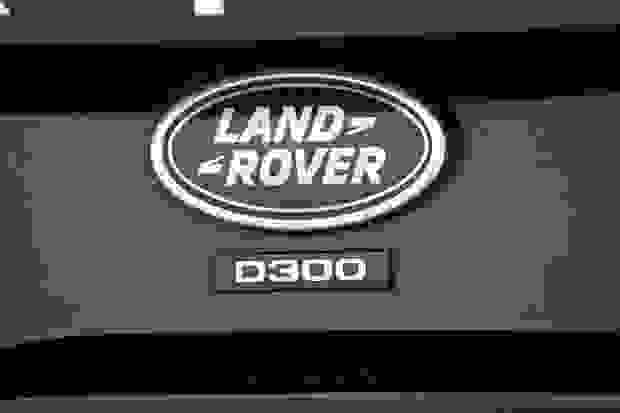 Land Rover DISCOVERY Photo at-d9b00c06cce542789ec81282fd6ed395.jpg