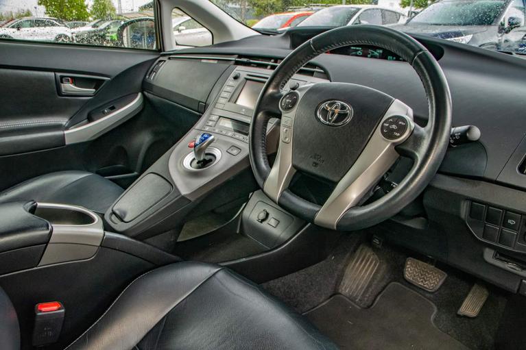 Used Toyota Prius FN64WKM 12