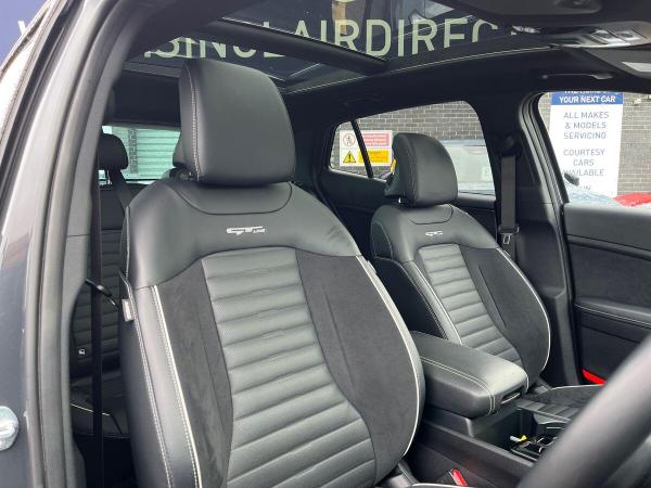 Kia Sportage Photo at-da1a7de84b0d4407a559d5930cf3c45f.jpg