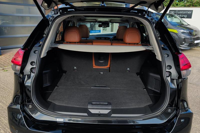 Used Nissan X-Trail FJ20FZM 37