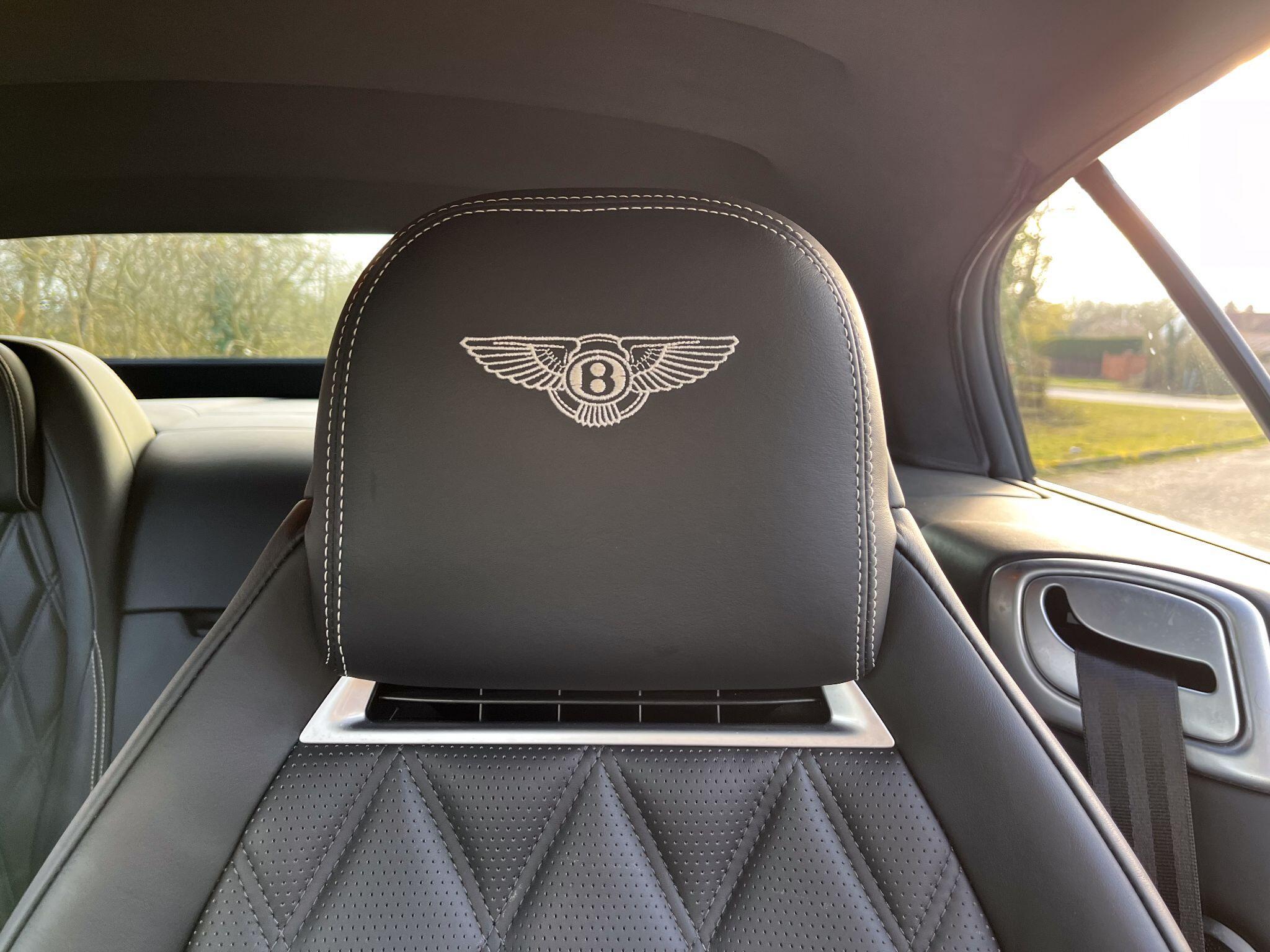 Bentley Continental 4.0 V8 GTC Auto 4WD Euro 5 2dr — photo 9