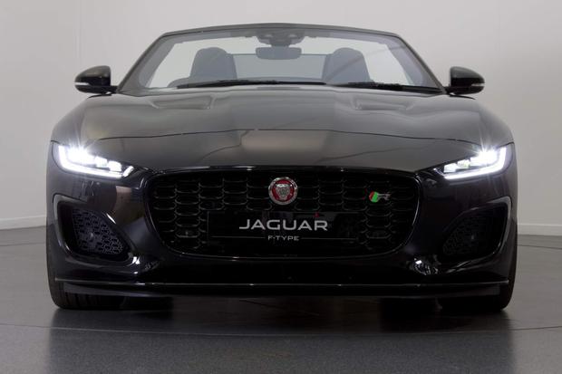 Jaguar F-Type Photo at-da3cb1c14c944cdf9a5fdcd31a16142d.jpg