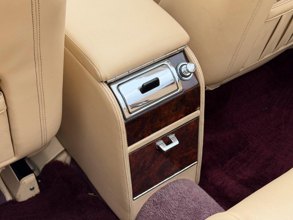 Used Bentley Azure T778AGK 28