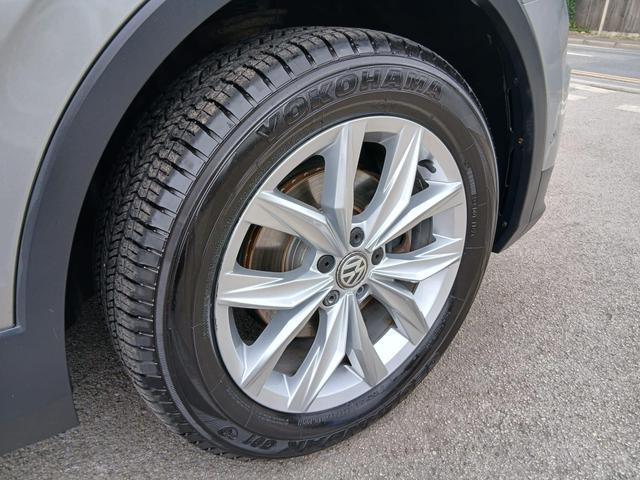 Used Volkswagen Tiguan PN66MWG 28