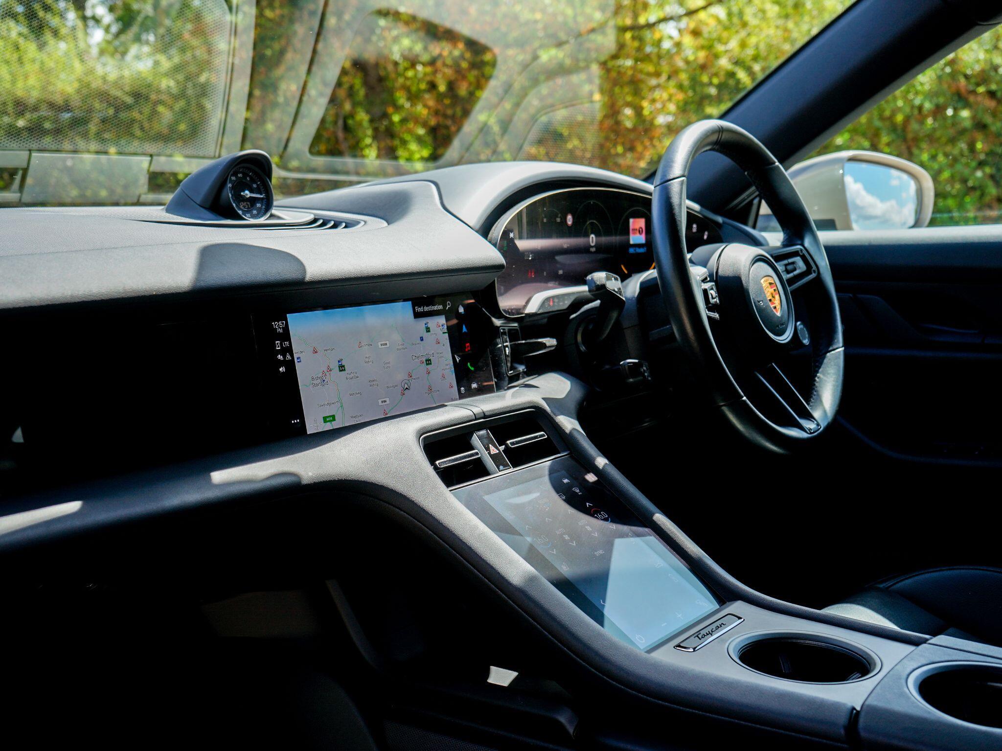 Porsche Taycan Performance 79.2kWh Auto RWD 4dr (11kW Charger) — photo 21