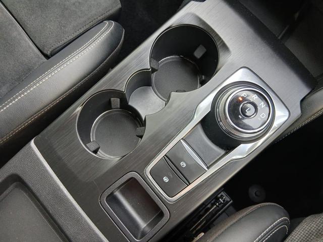 Used Ford Kuga AVI8049 12