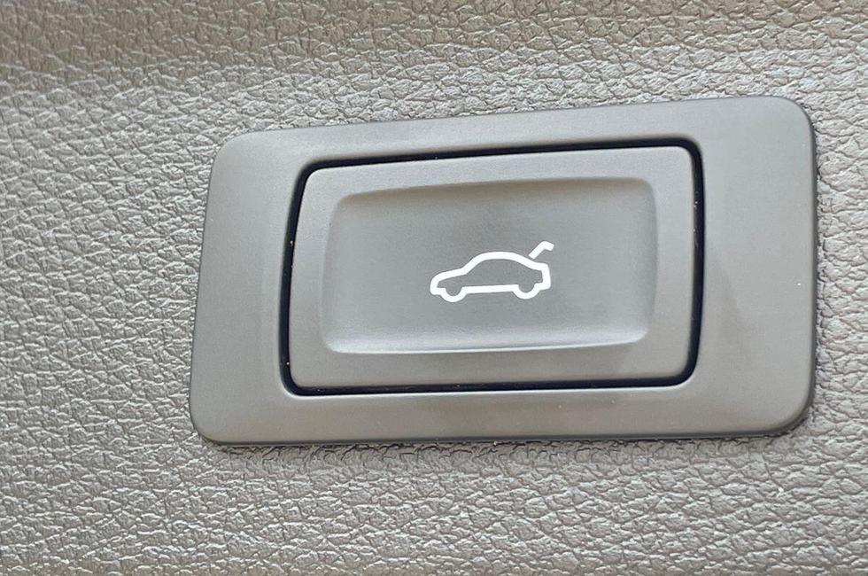 Audi Q3 Photo at-dab89d87c8eb4d1bba8ba6a4af2922ea.jpg