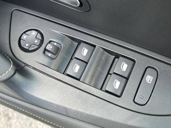 Used Peugeot E-2008 VU23SVN 31