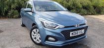 Hyundai i20 Photo 1