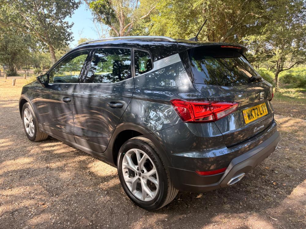 SEAT Arona Photo at-db1b0b41c5dd4dff83d1d47ac4bce660.jpg