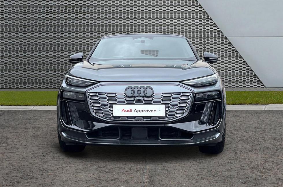 Audi Q6 Photo at-db2f600054844998b7c8e500dd9eb593.jpg