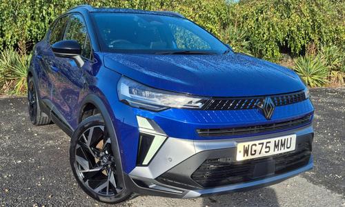 Used 2025 Renault Captur 1.8 E-TECH esprit Alpine SUV 5dr Petrol Hybrid Auto Euro 6 (s/s) (160 ps) ~ at Staceys Motors