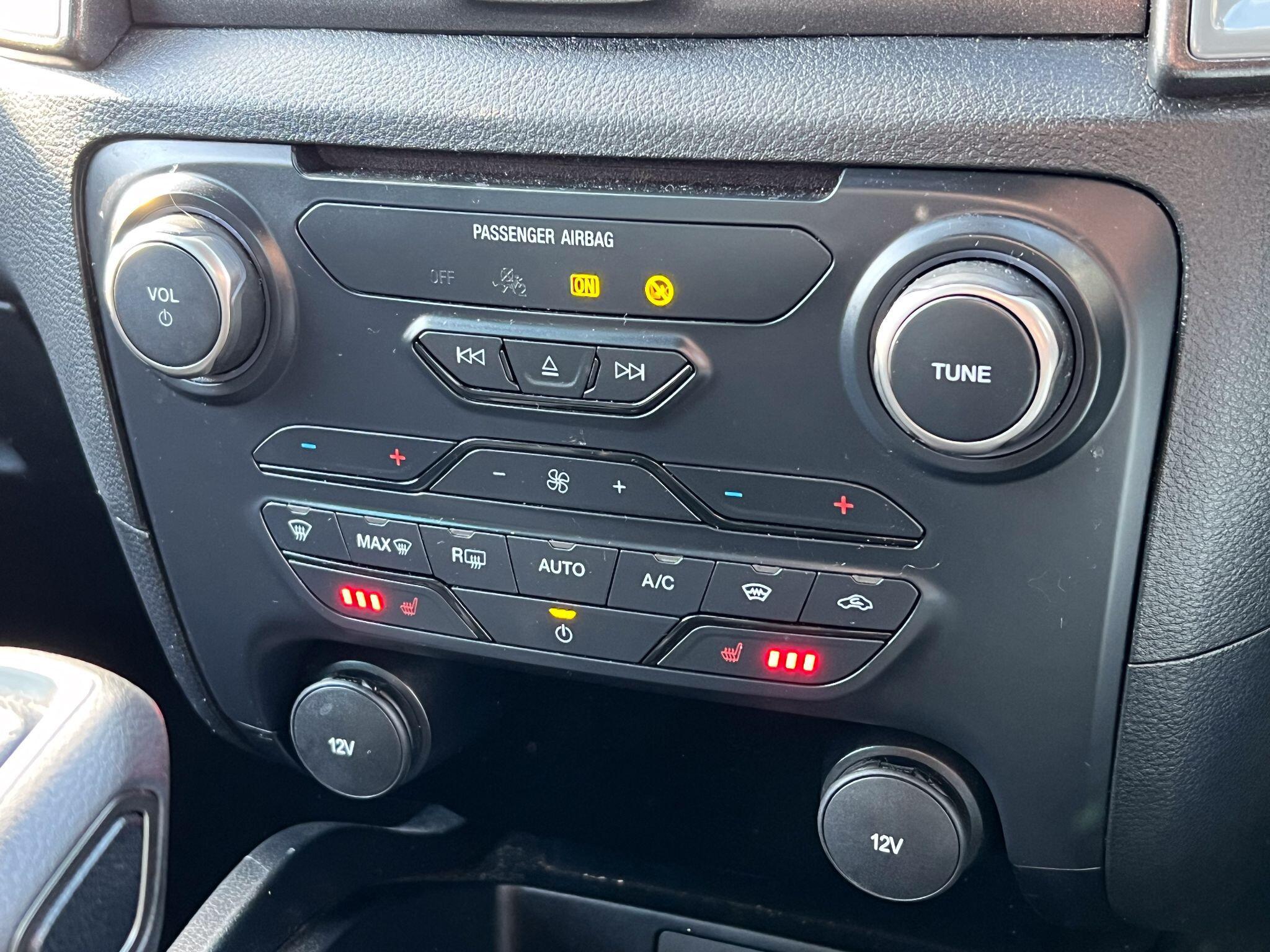 Ford Ranger 2.0 EcoBlue Raptor Auto 4WD Euro 6 (s/s) 4dr — photo 28