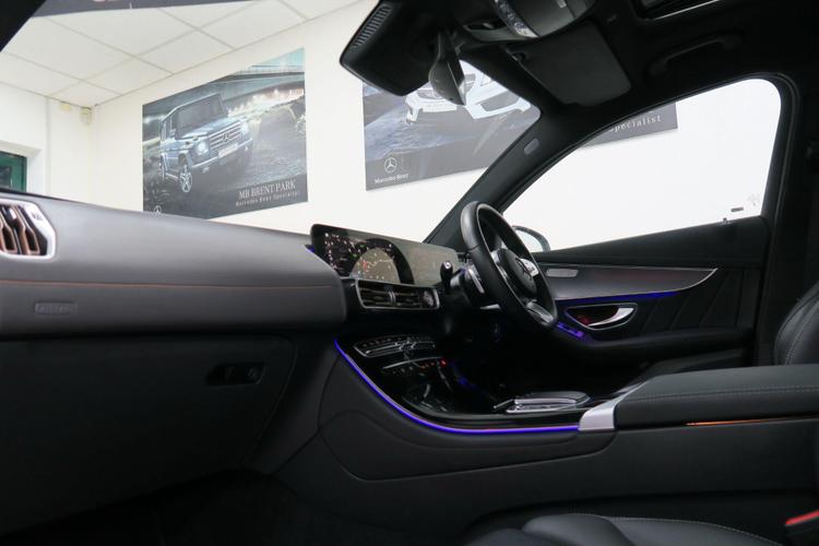Used Mercedes-Benz EQC KM73OJG 9
