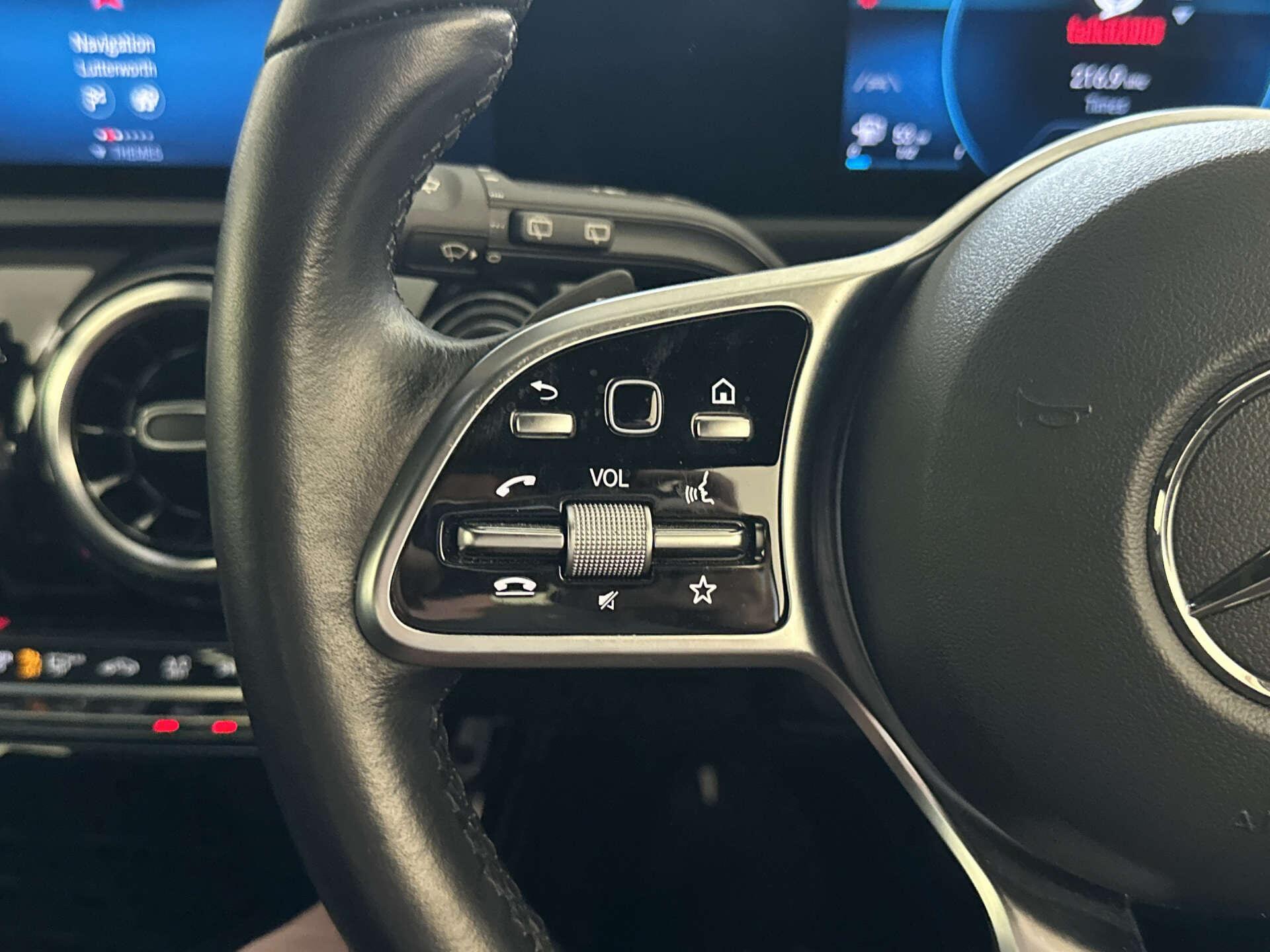 2020 Mercedes-Benz A-Class thumbnail 19