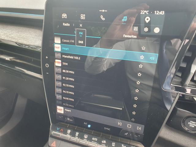Used Renault Austral BVZ3888 35