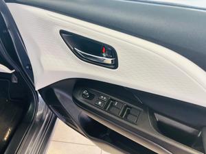 Suzuki Swift Photo 30