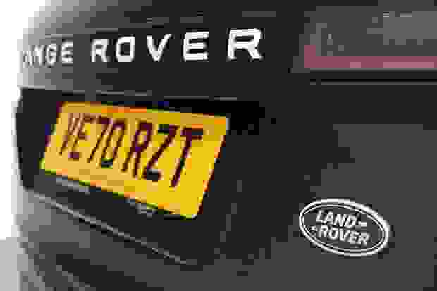 Land Rover RANGE ROVER EVOQUE Photo at-dc070ebbd2334c52a9729539c91d3b5b.jpg