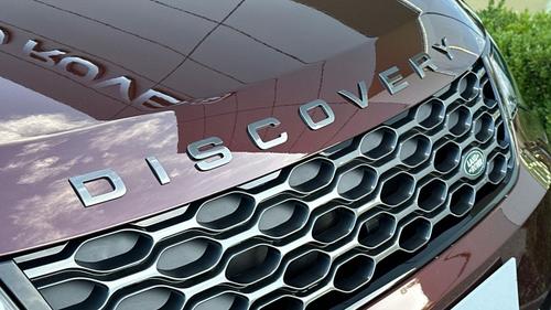 Land Rover Discovery Photo at-dc146222843446f0a97111758d103d89.jpg