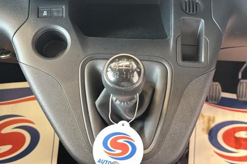Vauxhall COMBO Photo at-dc18bdb9cc4e4996bb91ac6501efaddb.jpg