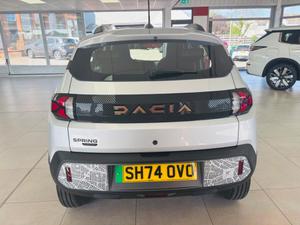 Dacia Spring Photo 3