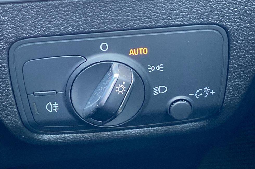 Audi Q2 Photo at-dc4c84b247314d7fbe6723d7cf5e4b18.jpg