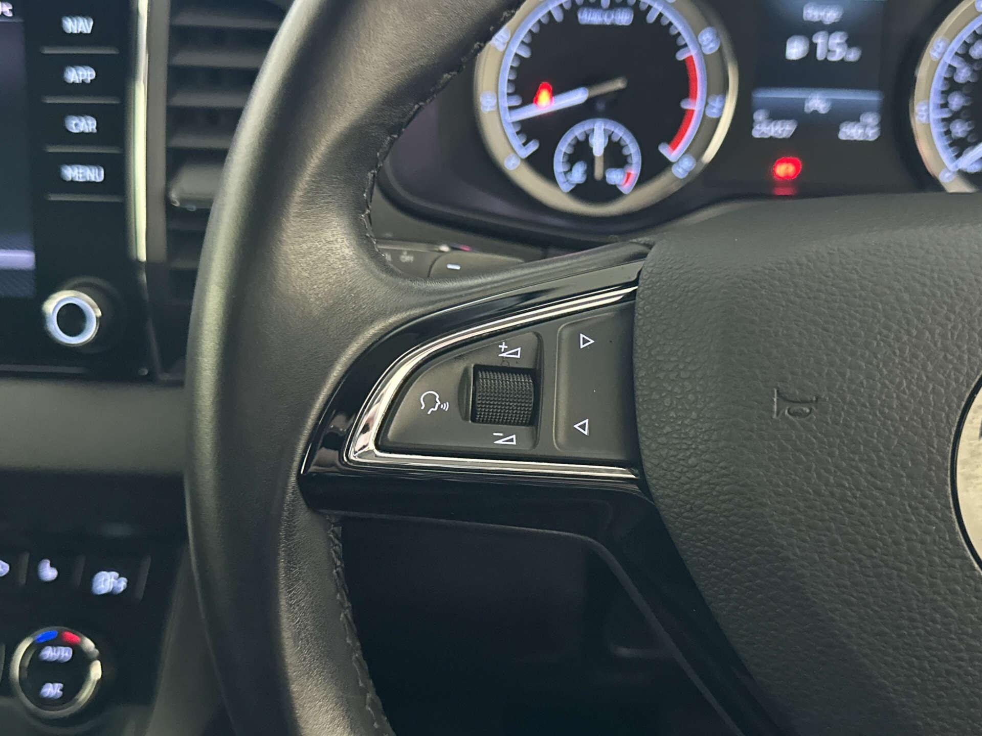 2019 Skoda Karoq thumbnail 19