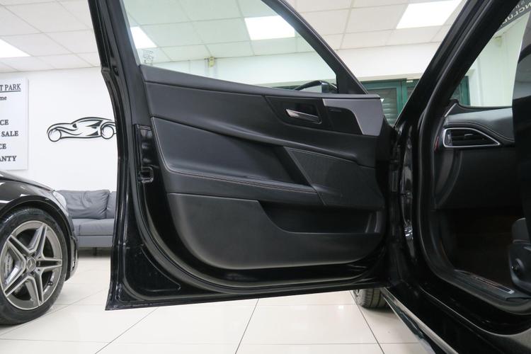 Used Jaguar XE AE18BDY 13