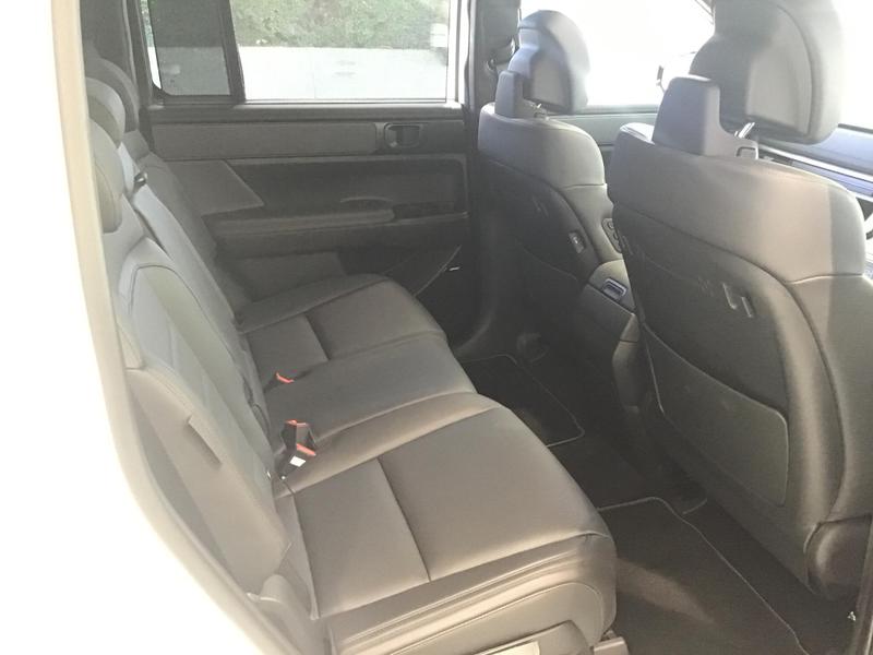 Hyundai Santa Fe Photo at-dcbab9c23f724765adb2278254b46b19.jpg